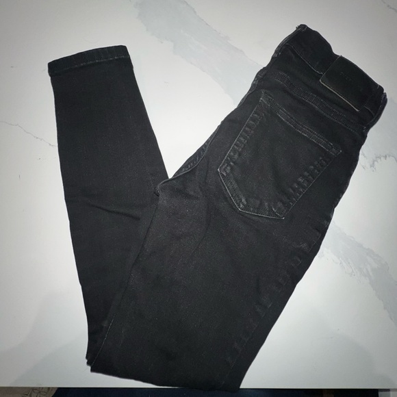 Everlane High Rise Skinny Jeans - Picture 5 of 8